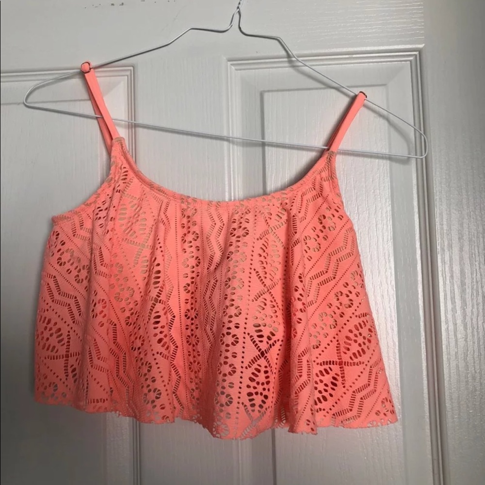 Super cute bikini top